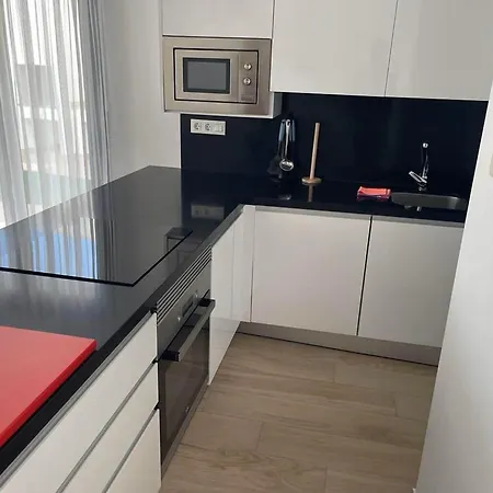 Holiday home Panoramisch Modern In Bij Benidorm Met 3 Slaapkamers, Gelegen Op De 1ste Lijn Met Privezwembad En Privetuin, Uitzicht Op Zee, Op Het Gebergte Puig Campana Met 'ruta Kilometro Vertical' En Op De Skyline Benidorm En Fine