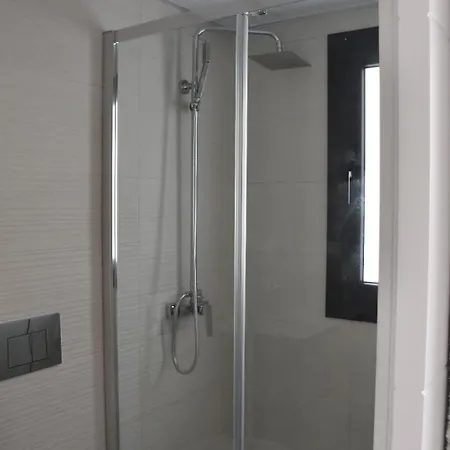 Panoramisch Modern In Bij Benidorm Met 3 Slaapkamers, Gelegen Op De 1ste Lijn Met Privezwembad En Omheinde Privetuin, Zicht Op Zee, De Bergen Met 'kilometro Vertical Del Puig Campana' En Op De Skyline Benidorm En Fines Prázdninový dům *