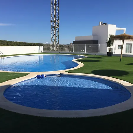 Holiday home Panoramisch Modern In Bij Benidorm Met 3 Slaapkamers, Gelegen Op De 1ste Lijn Met Privezwembad En Privetuin, Uitzicht Op Zee, Op Het Gebergte Puig Campana Met 'ruta Kilometro Vertical' En Op De Skyline Benidorm En Fine *