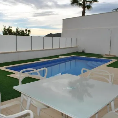 Panoramisch Modern In Bij Benidorm Met 3 Slaapkamers, Gelegen Op De 1ste Lijn Met Privezwembad En Privetuin, Uitzicht Op Zee, Op Het Gebergte Puig Campana Met 'ruta Kilometro Vertical' En Op De Skyline Benidorm En Fine Holiday home Finestrat